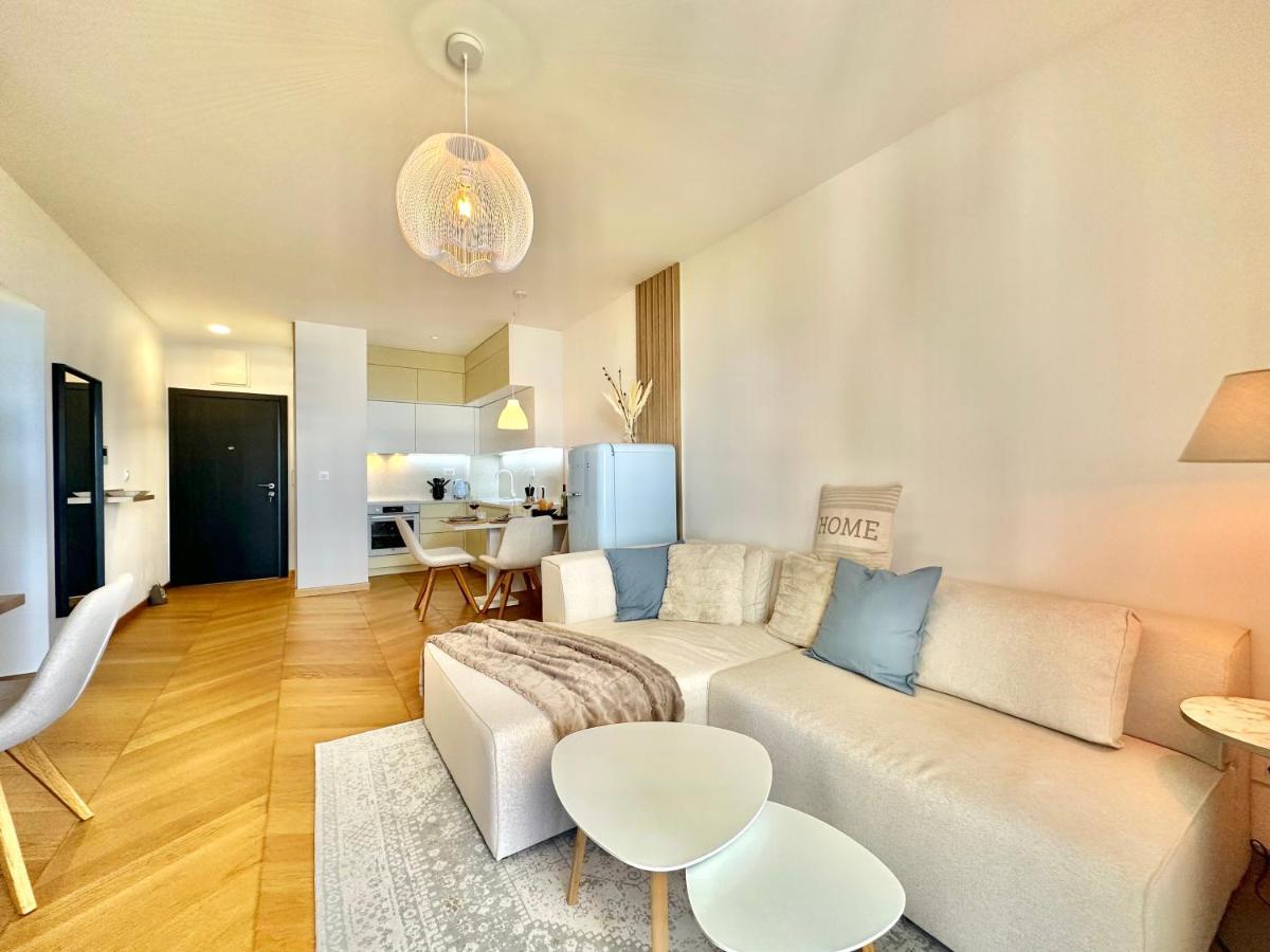 Feel The Spirit Apartment Будва Екстериор снимка